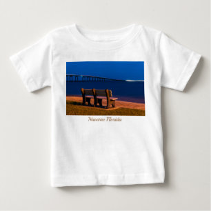 Bebê Noite em Bench Convite para Sentar a camiseta do b