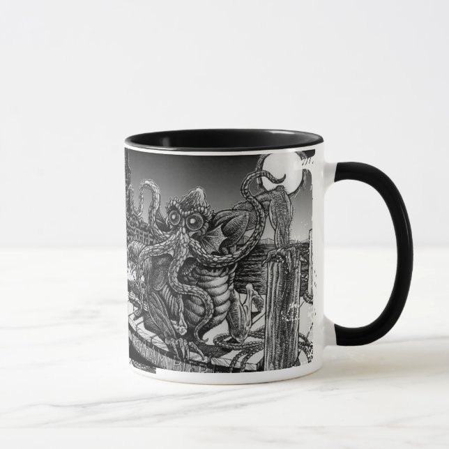 Bebida de R'lyeh do café profundamente uma caneca (Direita)