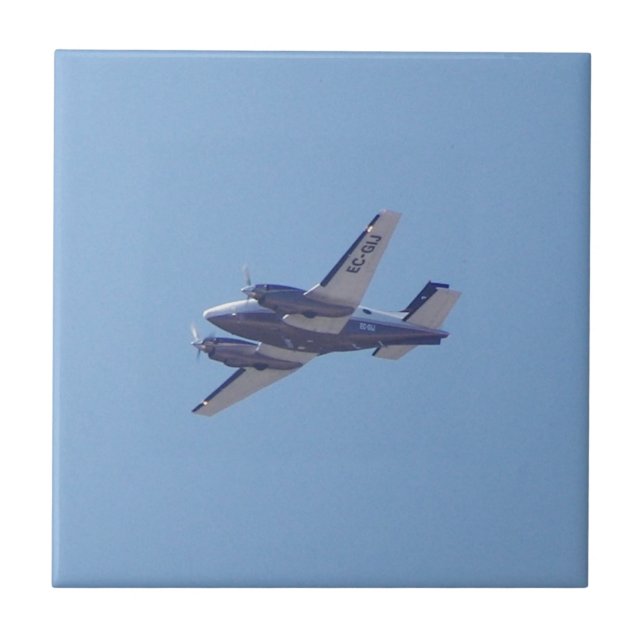 Beech B90 King Air (Frente)