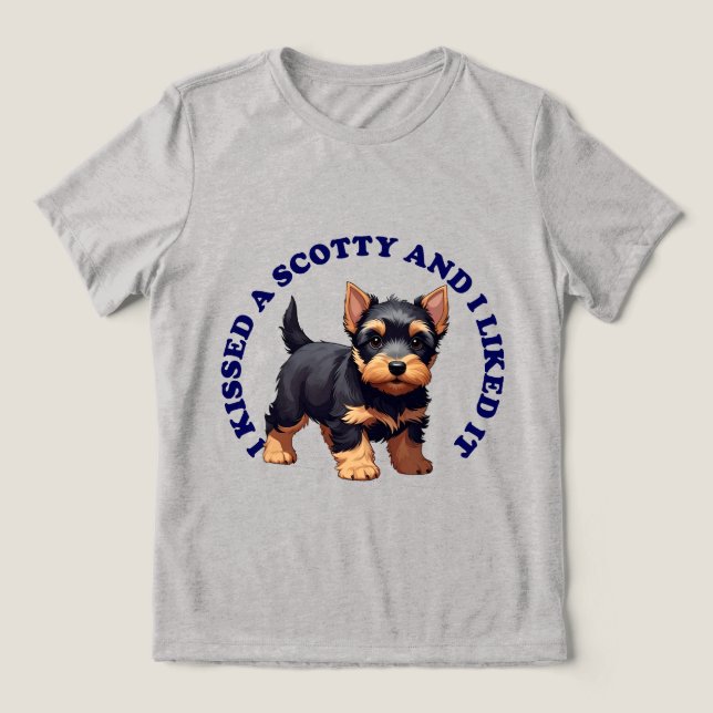 Beijei um cachorrinho Scottish Terrier (Design frontal)