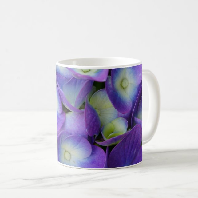 Beleza de uma caneca de café azul Hydrangea (Frente Esquerda)