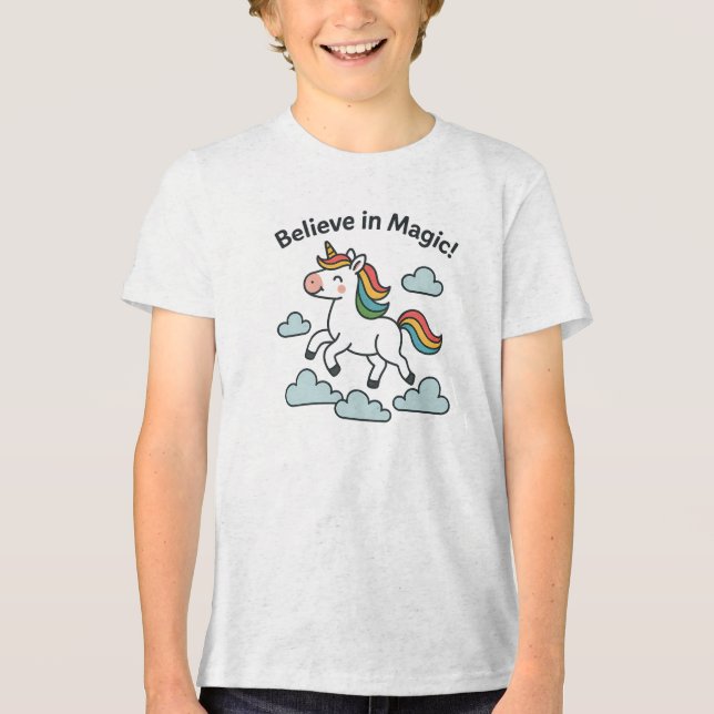 Believe in Magic Rainbow Unicorn Design (Frente)