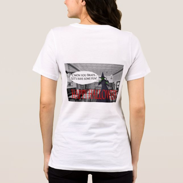 bella feme. Feliz gato bruxa do Halloween (Verso)