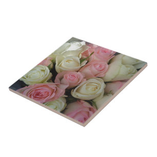 Belo Buquê De Flores Rosas Brancas