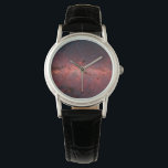 Belo relógio feminino, desenhado com cuidado<br><div class="desc">item feito à mão.</div>