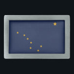 Belt Buckle com Bandeira do Estado do Alasca<br><div class="desc">Mostre seu orgulho no Alaska com nossa fivela de cinto exclusiva com a bandeira do Alaska! Feito com atenção aos detalhes, esta fivela de cinto é mais do que um acessório; é uma celebração do patrimônio e orgulho cultural do Alasca. O design exibe com destaque o emblema icônico Big Dipper...</div>