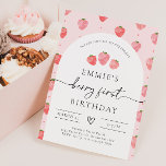 Berry Primeiro Convite de Aniversário | Morango<br><div class="desc">Berry Primeiro Convite de Aniversário. Pronto para ser personalizado por você!</div>