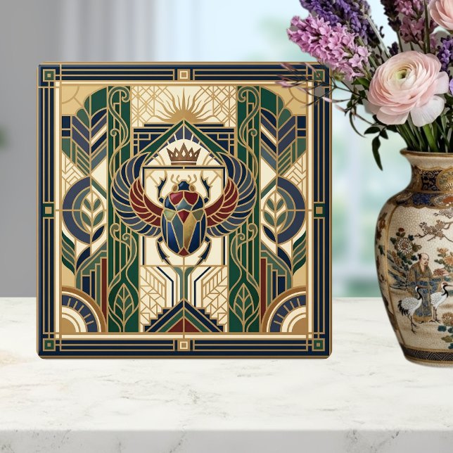 Besouro Escaravelho Art Déco Desenho do Sol Egípci (Criador carregado)