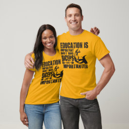 Biceps grandes são importantes que a camisa educac