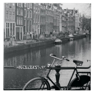 Bicicleta pelo canal