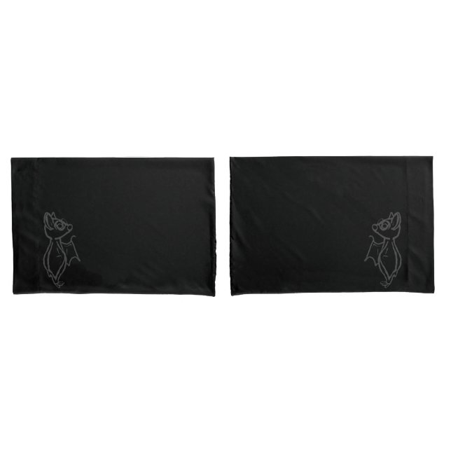 Black Blinky Bat outlined Pillow case set (Frente - conjunto)