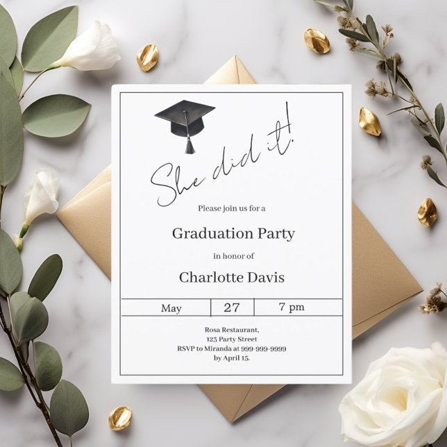Black white She did it Graduation Party invitation (Criador carregado)