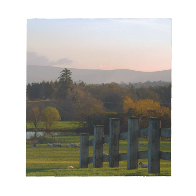 Bloco De Notas A Irlanda é bonita (Frente)