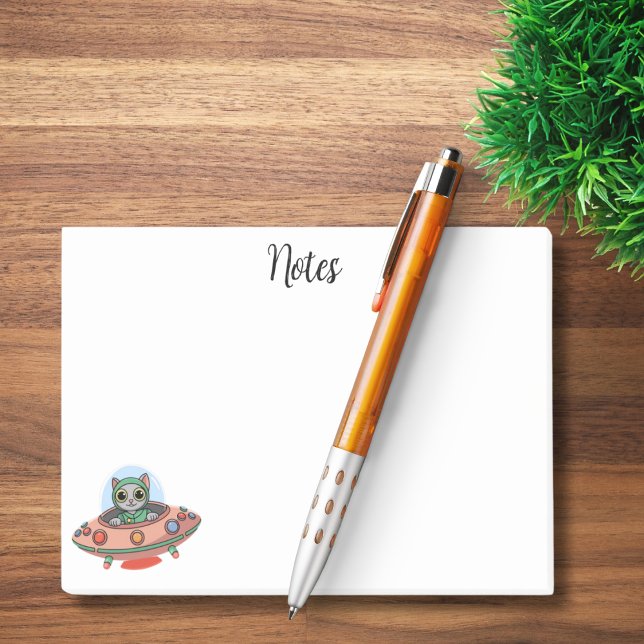 Bloco De Notas Alienígena de Gato Bestial e espaçonave de OVNI, N (Criador carregado)