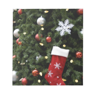 Bloco De Notas America do Norte. Decorações do Natal na árvore