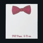 Bloco De Notas Arco Tie Bowtie Baile de formatura Weding Favorito<br><div class="desc">Apresenta uma ilustração original de uma gravata pesada de arco. Simplesmente personalize com suas informações de evento. O Designer está disponível para criar e carregar designs personalizados para corresponder às cores e temas do seu casamento ou evento — clique em "Pedir a este Designer" para iniciar o processo de design!...</div>