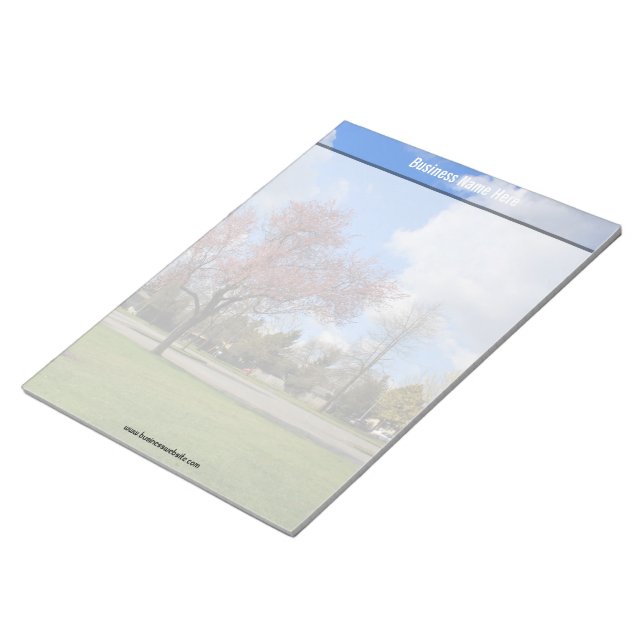 Bloco De Notas Bela fotografia de paisagem de parque de primavera (Inclinado)
