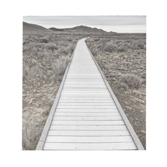 Bloco De Notas Caminhada de barro através do deserto (Frente)