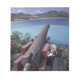 Bloco De Notas CARIBE, St. Barts, Canhão apontando para a Baía de