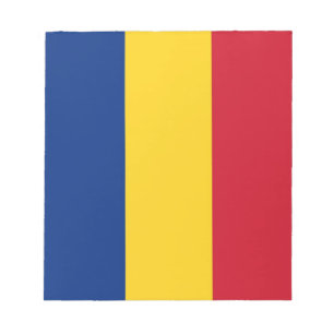 Bloco de notas com a bandeira de Romania