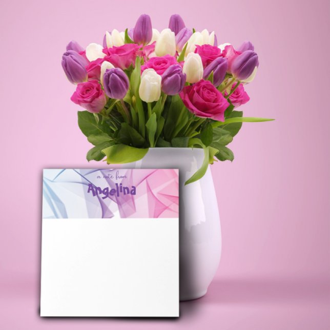 Bloco de notas com letra azul de abertura fucshia  (Criador carregado)