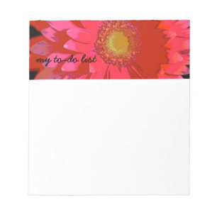 Bloco de notas cor-de-rosa da margarida do Gerbera