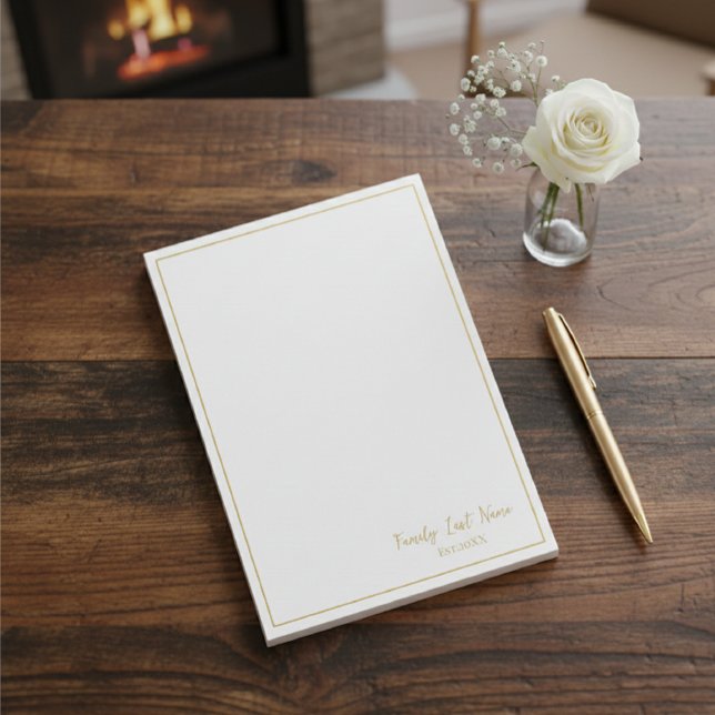 Bloco De Notas Custom Family Last Name Gold Border Post-it Notes (Criador carregado)