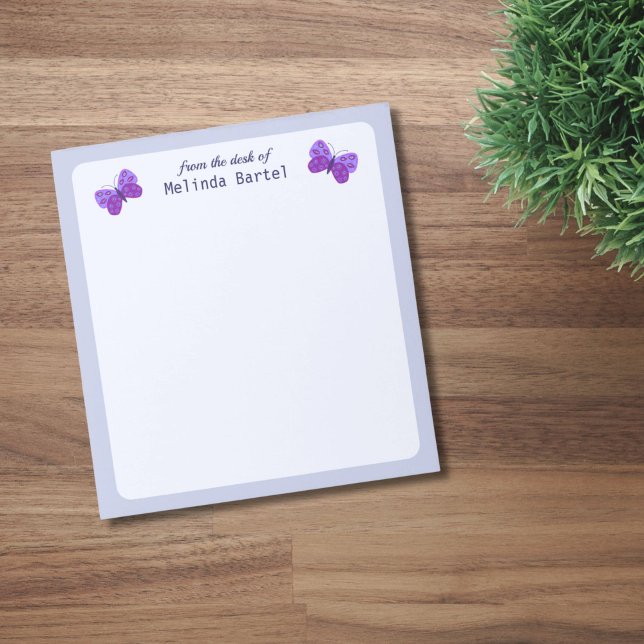 Bloco De Notas Da Mesa De Borboletas Roxas (Purple butterflies notepad.)