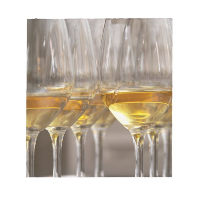 Bloco De Notas duas fileiras de copos de degustação de vinho com  (Frente)