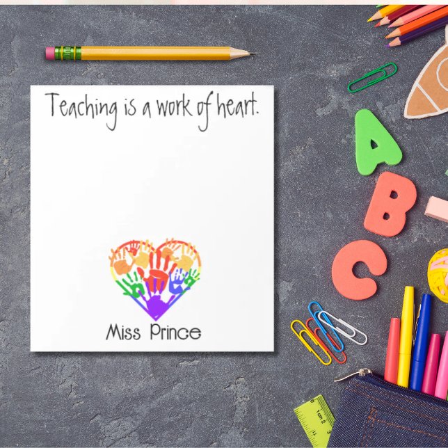 Bloco De Notas Ensinar é um trabalho personalizado de impressão d (Teaching is a work of heart personalized notepad)