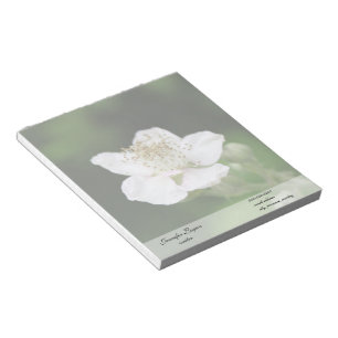 Bloco De Notas Flor de framboesa branca selvagem