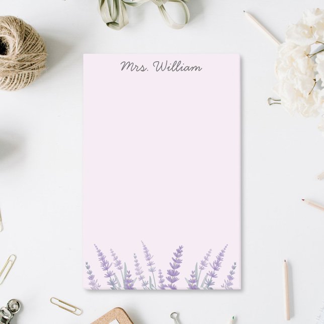 Bloco De Notas Floral de Aquarela de Lavanda Roxa (In situ On desk)