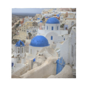 Bloco De Notas Grécia, Santorini. Torre sineira e cúpulas azuis d