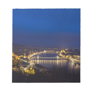 Bloco De Notas Hungria Budapeste em panorama noturno