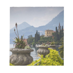 Bloco De Notas Itália, Província de Lecco, Varenna. Villa Monaste