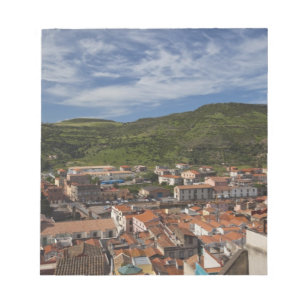 Bloco De Notas Itália, Sardenha, Bosa. Vista da cidade a partir d
