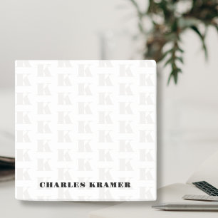 Bloco De Notas Letra inicial do preto branco moderno a negrito mo