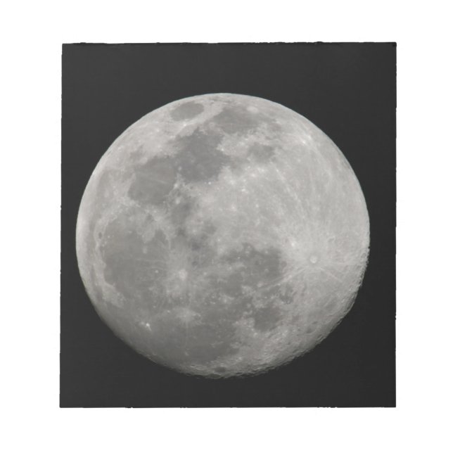 Bloco De Notas Lua cheia em preto e branco. Crédito: Arthur (Frente)