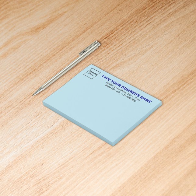 Bloco De Notas Marca comercial no retângulo azul claro (Build brand name awareness. Your business brand on light blue rectangle post it note.)