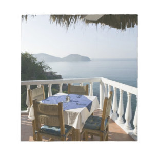 Bloco De Notas México, Guerrero, Zihuatanejo. Mesa de café sobre