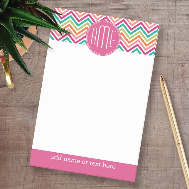 Bloco De Notas Monograma Personalizado de Chevrons Laranja Rosa Q (Custom Post-it Note Pads - Add your name and other text)