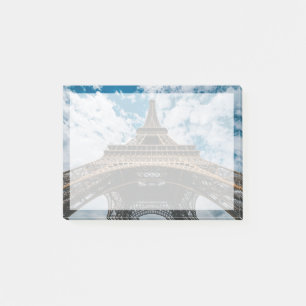 Bloco De Notas Monumentos Olhando para a Torre Eiffel