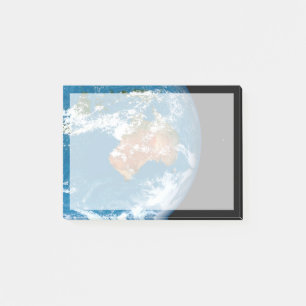 Bloco De Notas Planeta Terra Mostrando Nuvens Sobre A Austrália.