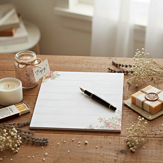 Bloco De Notas Rosas vermelhas sobre madeira (Criador carregado)