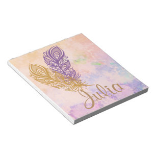 Bloco De Notas Roxo & ouro empluma-se a fantasia da aguarela do