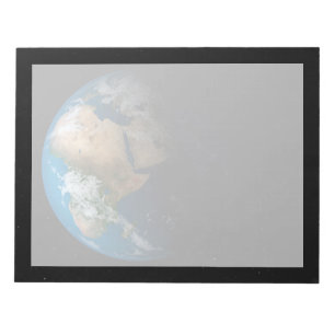 Bloco De Notas Terra De cheio Mostrando Nuvens Simuladas Sobre A