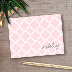 Bloco De Notas Teste padrão cor-de-rosa de Quatrefoil com nome