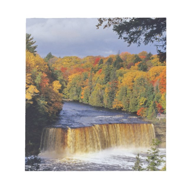 Bloco De Notas Upper Tahquamenon Falls in UP Michigan no outono (Frente)