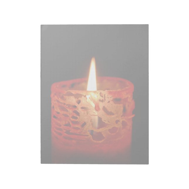 Bloco De Notas Vela sobre fundo preto (Invertido)