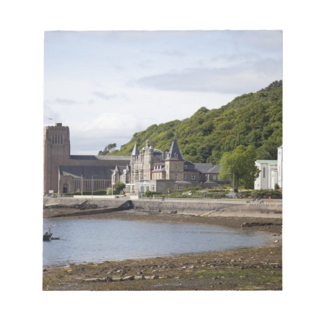 Bloco De Notas Vista costeira com edifícios históricos, Oban, (Frente)